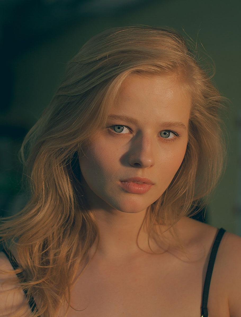 Sasha Bortich Nue