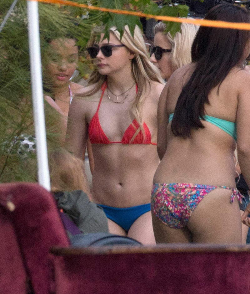 Chloë Grace Moretz nue