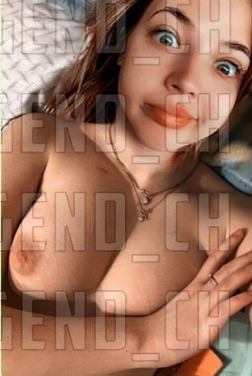 Photos divulguées d'Ani Pokrov