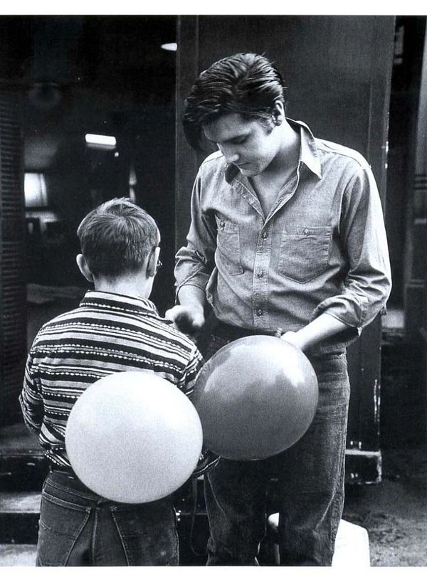 Elvis Presley : photos de sa vie
