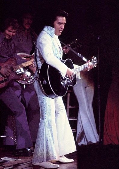 Elvis Presley : photos de sa vie