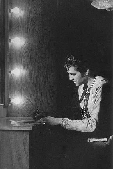 Elvis Presley : photos de sa vie