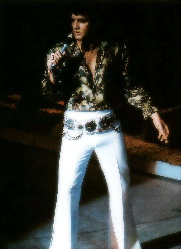 Elvis Presley : photos de sa vie
