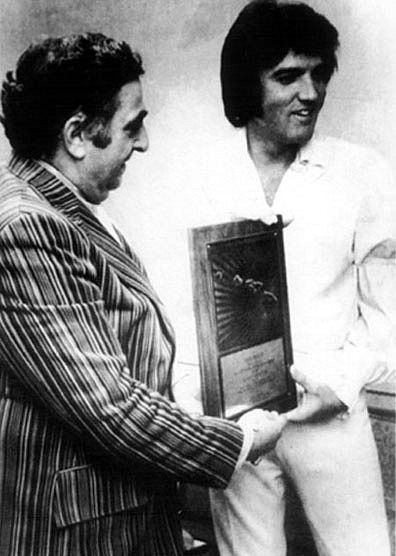Elvis Presley : photos de sa vie
