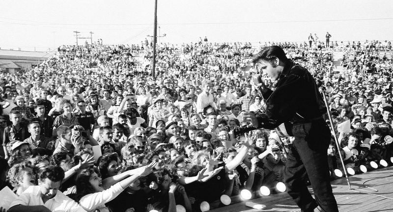 Elvis Presley : photos de sa vie