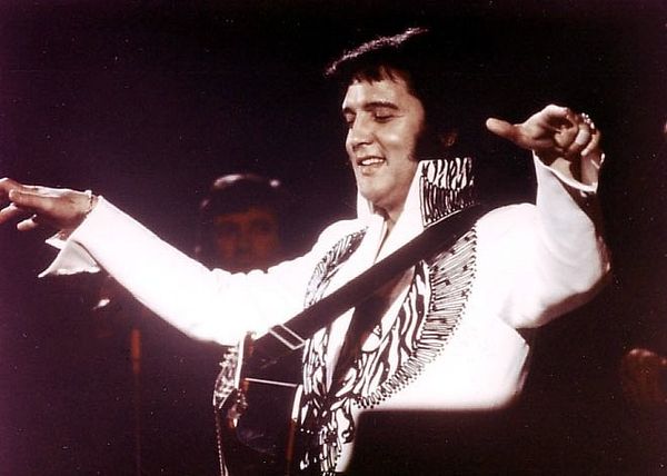 Elvis Presley : photos de sa vie
