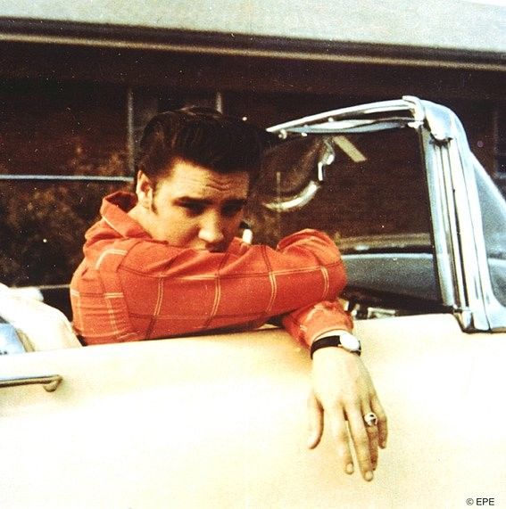 Elvis Presley : photos de sa vie