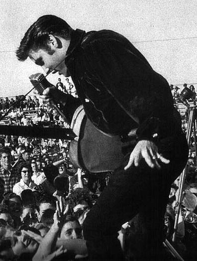 Elvis Presley : photos de sa vie