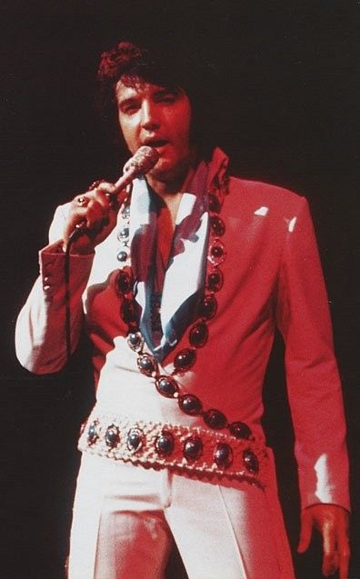 Elvis Presley : photos de sa vie