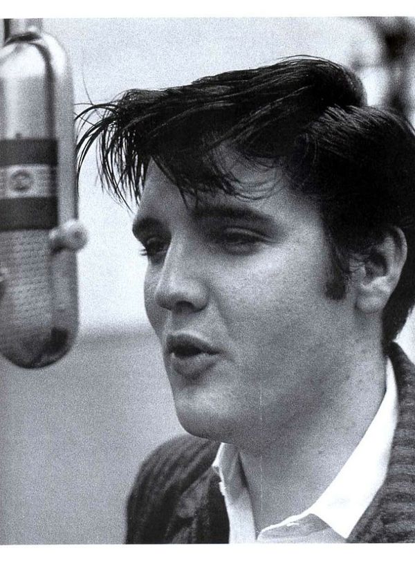 Elvis Presley : photos de sa vie