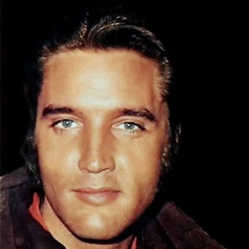 Elvis Presley : photos de sa vie