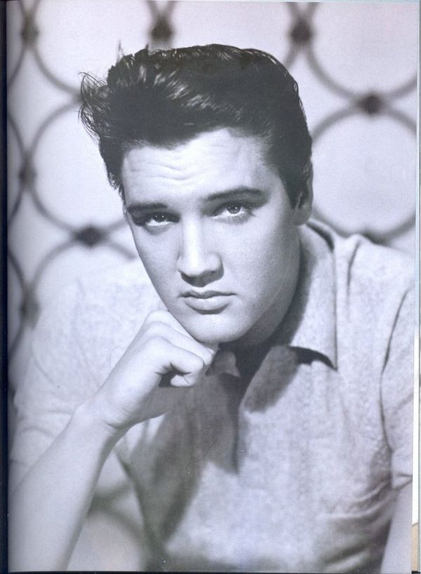 Elvis Presley : photos de sa vie