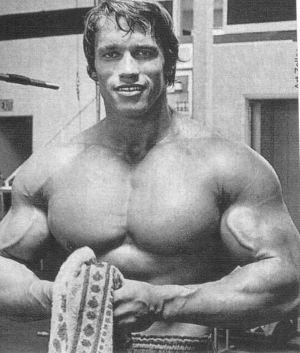 Arnold Schwarzenegger jeune