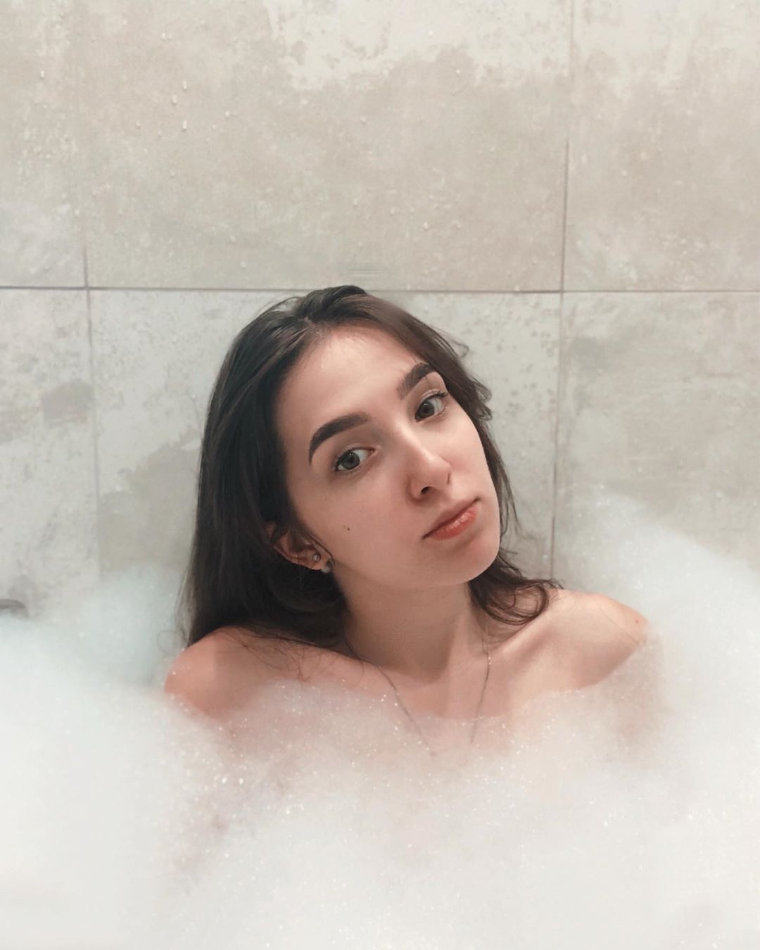 Gensuha, blogueuse nue