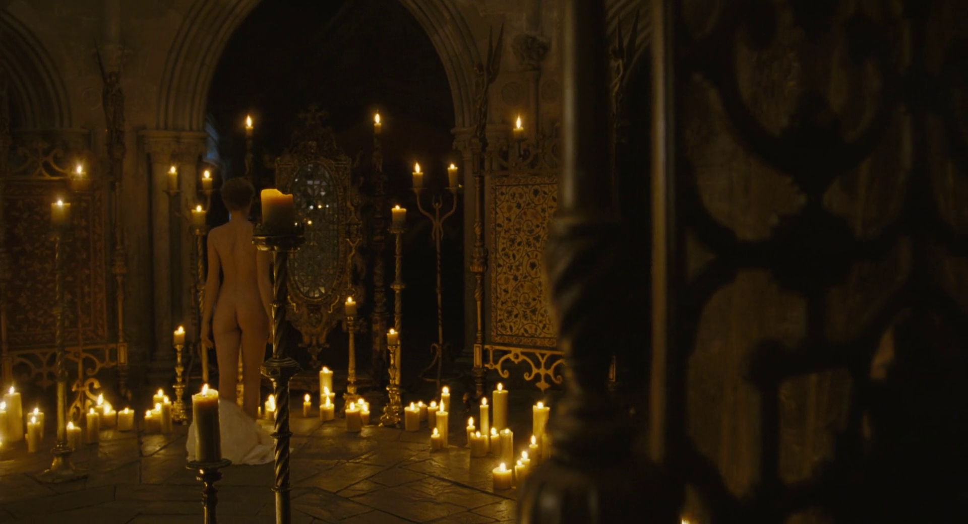Cate Blanchett nue (Cate Blanchett)