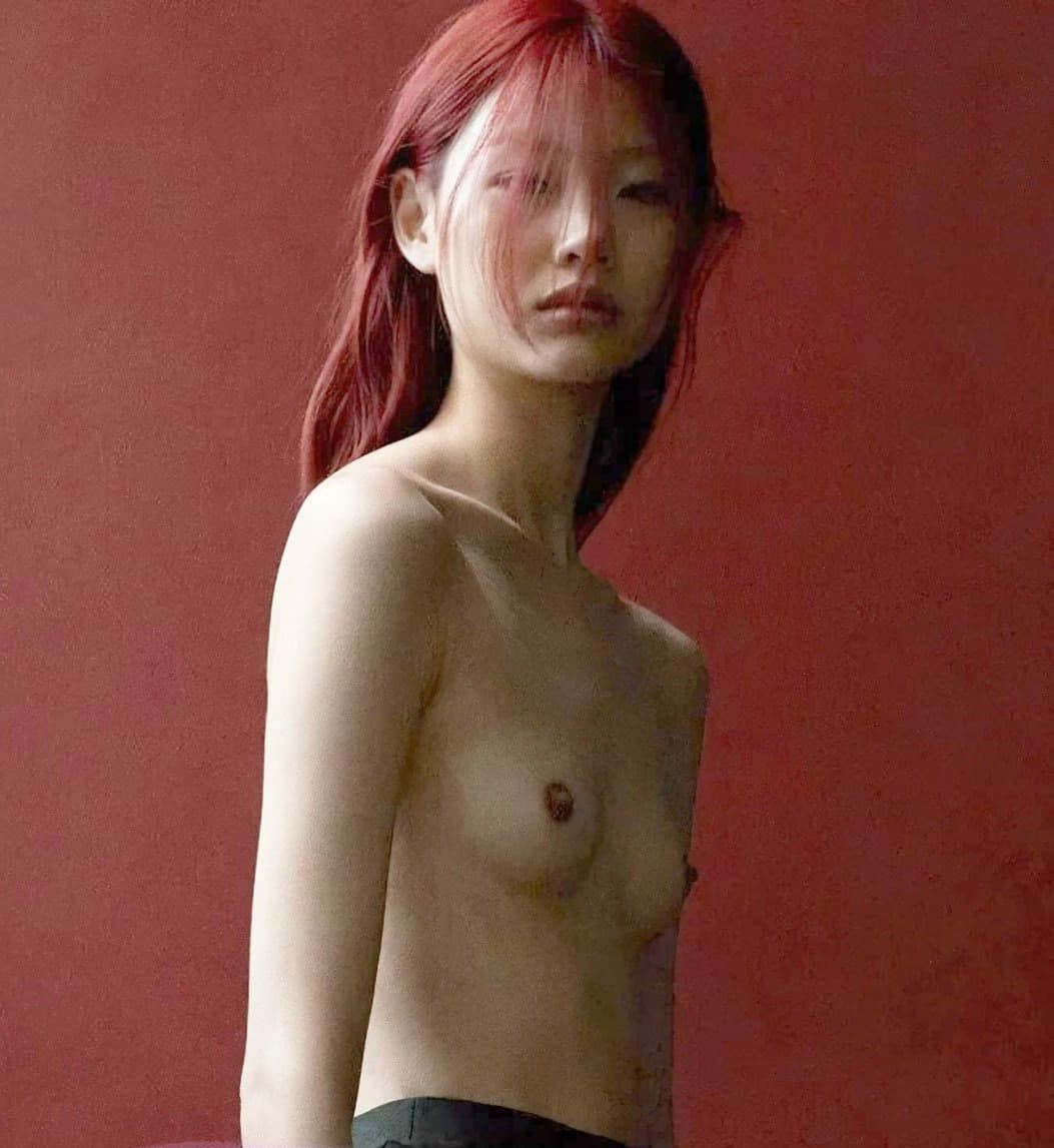 Jung Ho Yeon Nue