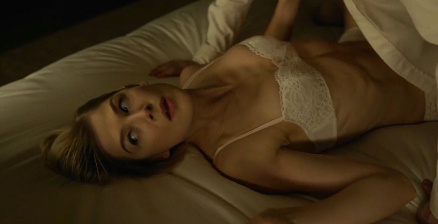 Rosamund Pike Nue