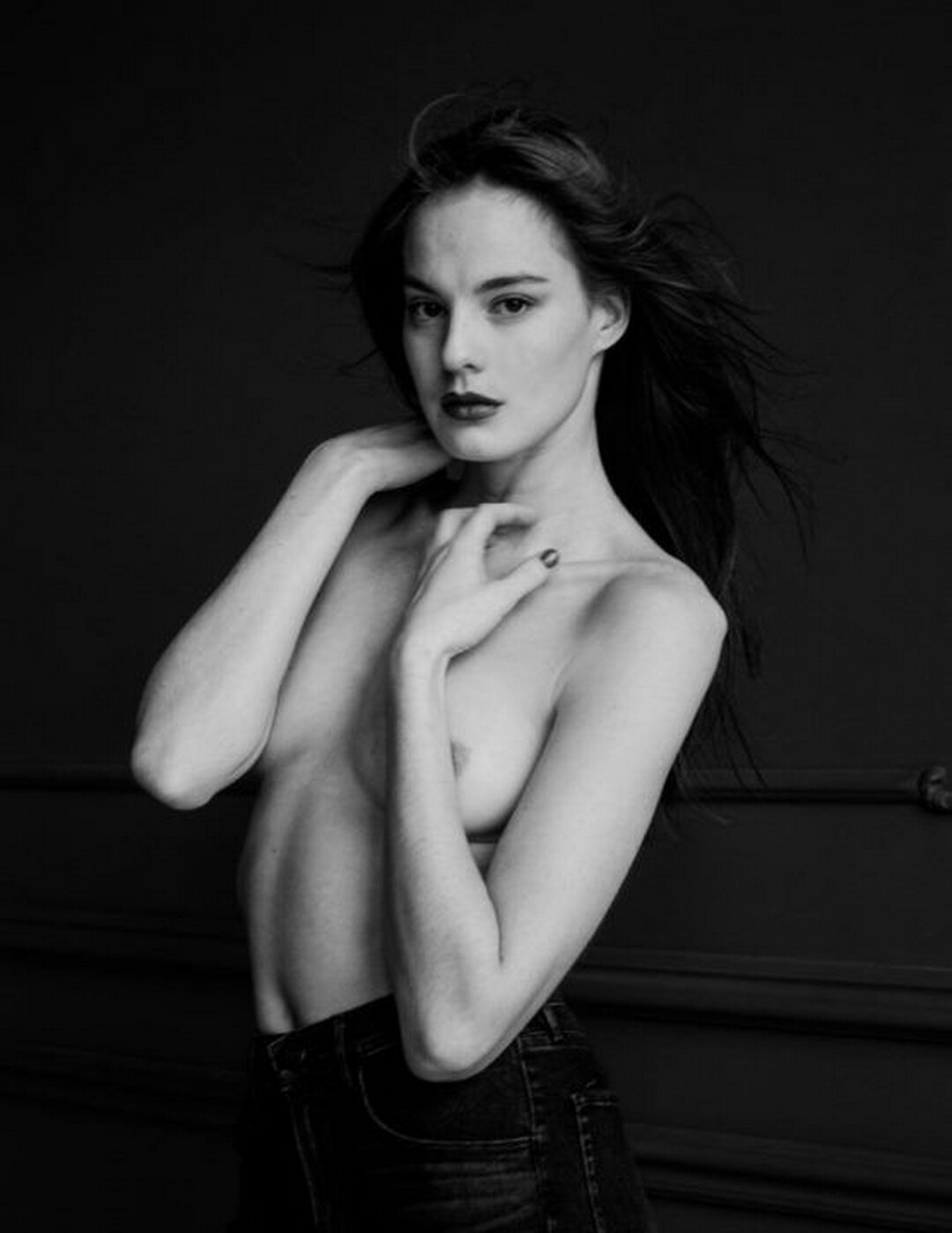 Isabelle Aidlen complètement nue