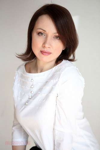 Natalya Chtchoukina complètement nue