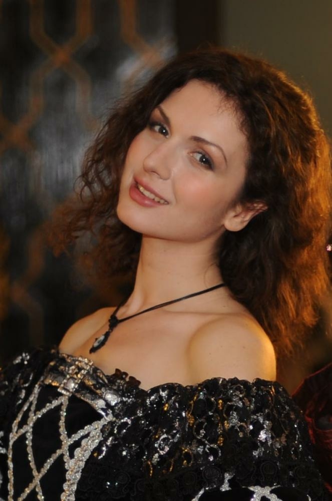 Maya Voznesenskaya nue