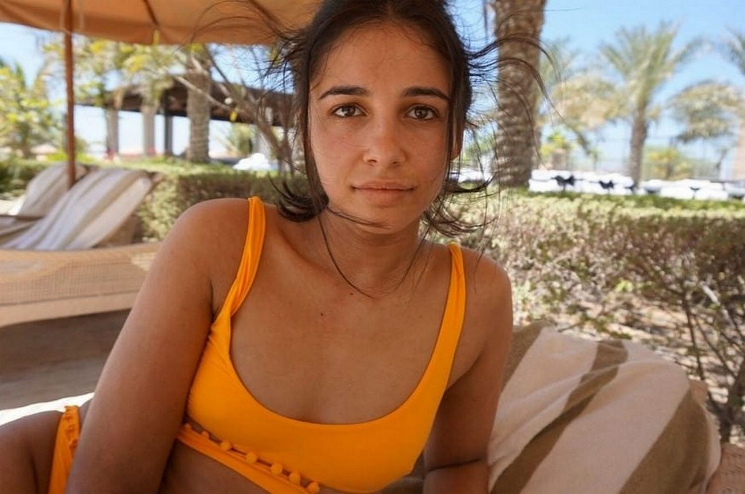 Photos coquines de Naomi Scott