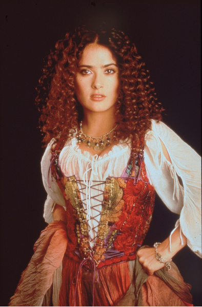 Photos rares de Salma Hayek jeune