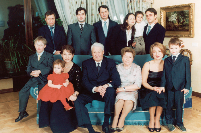 Anciennes photos de Boris Yeltsin jeune