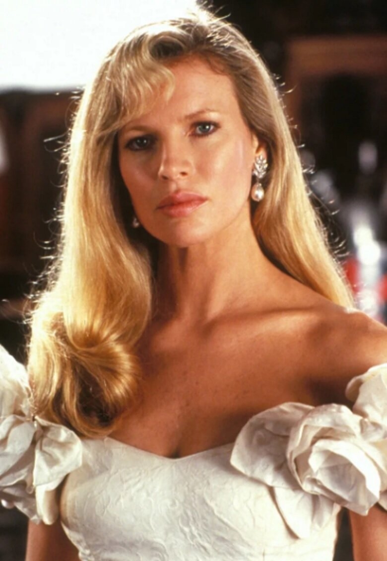 Kim Basinger jeune