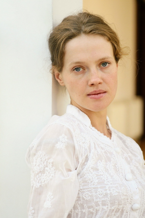 Anna Siniakina Nue