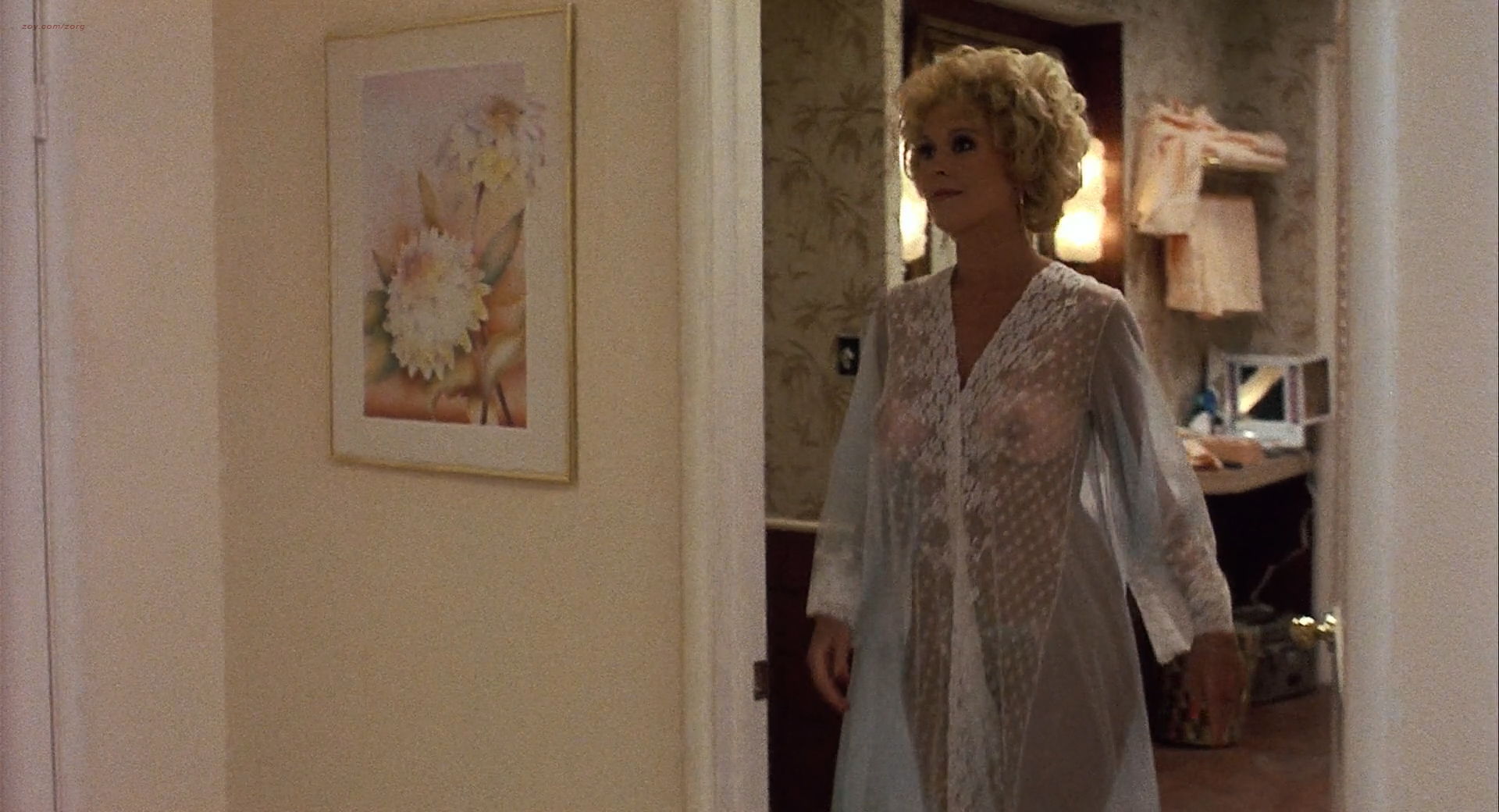 Leslie Easterbrook nue
