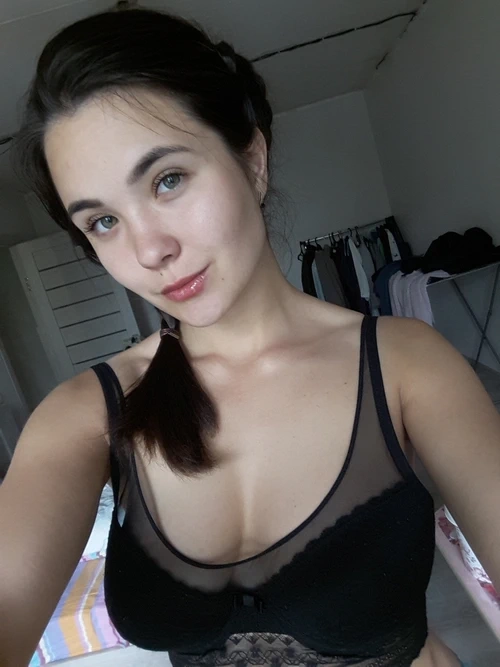 Inès