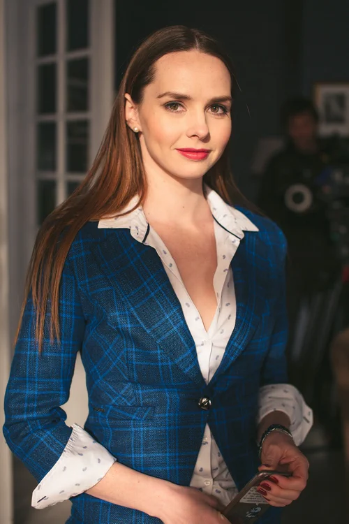 Elena Nikolaeva nue