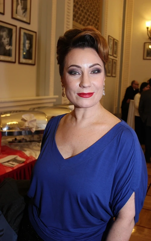 Olga Tumaikina complètement nue