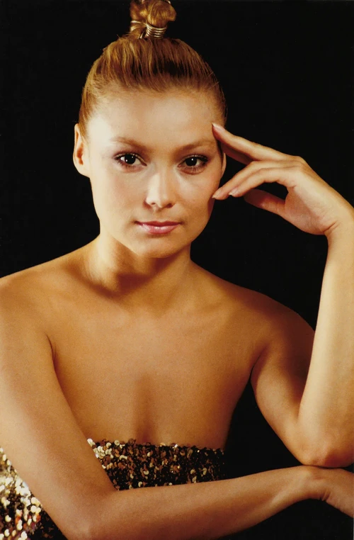 Larisa Belogurova complètement nue