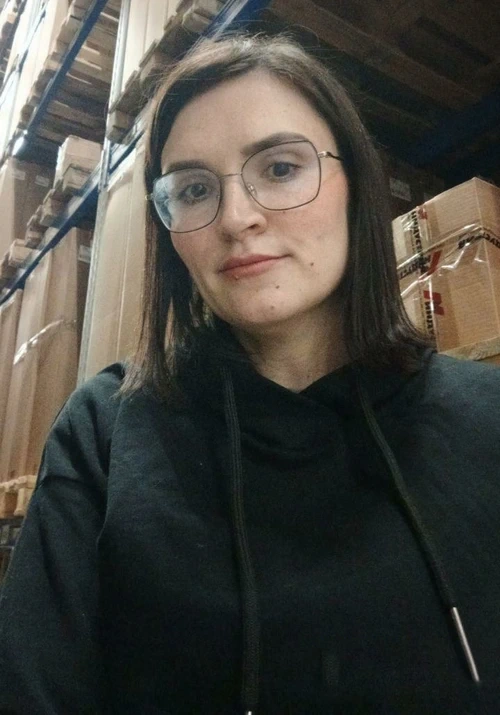 Inès