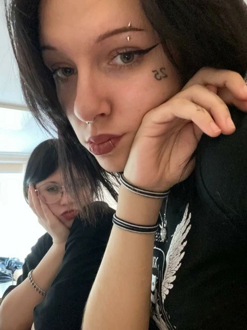 Mia