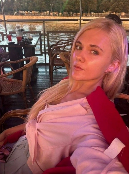 Éva