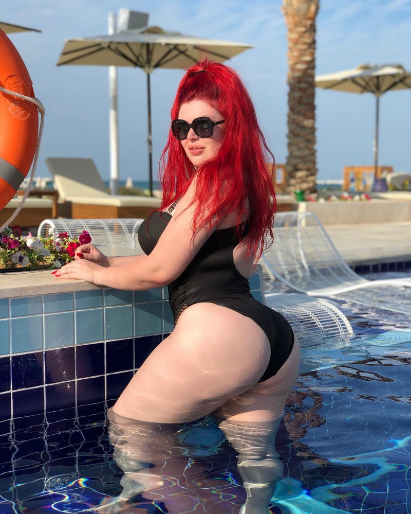 Ioulia Rybakova nue